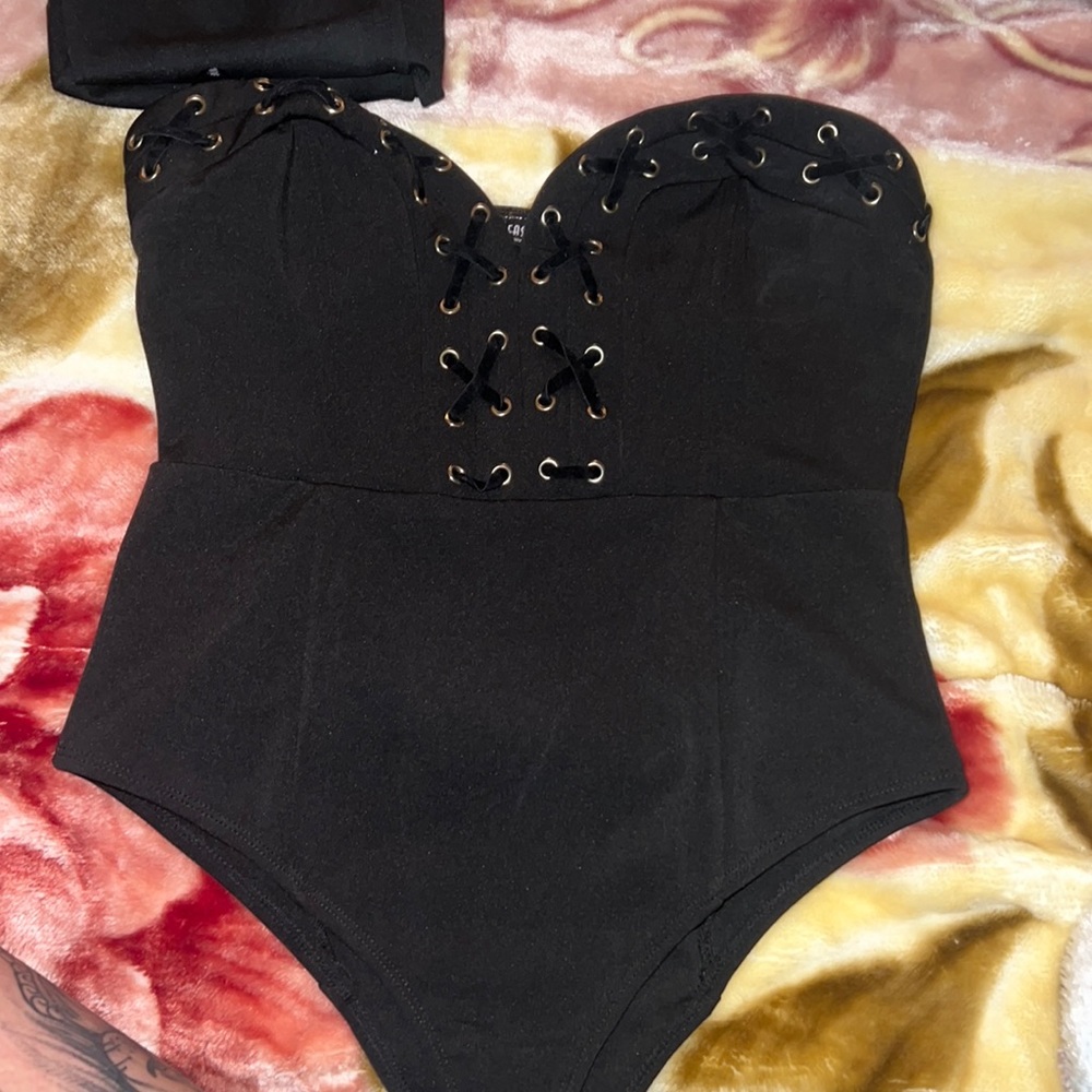 Fashion Nova bodysuit